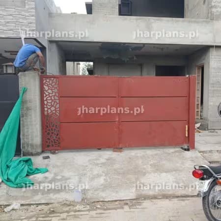 ریڈ آکسائیڈ کوٹنگ اور سی این سی  کے کام والا مین گیٹ