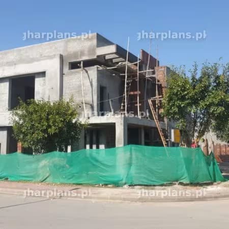 Grey Structure approaching completion in Lahore, Pakistan Grey Structure approaching completion in Lahore, Pakistan
